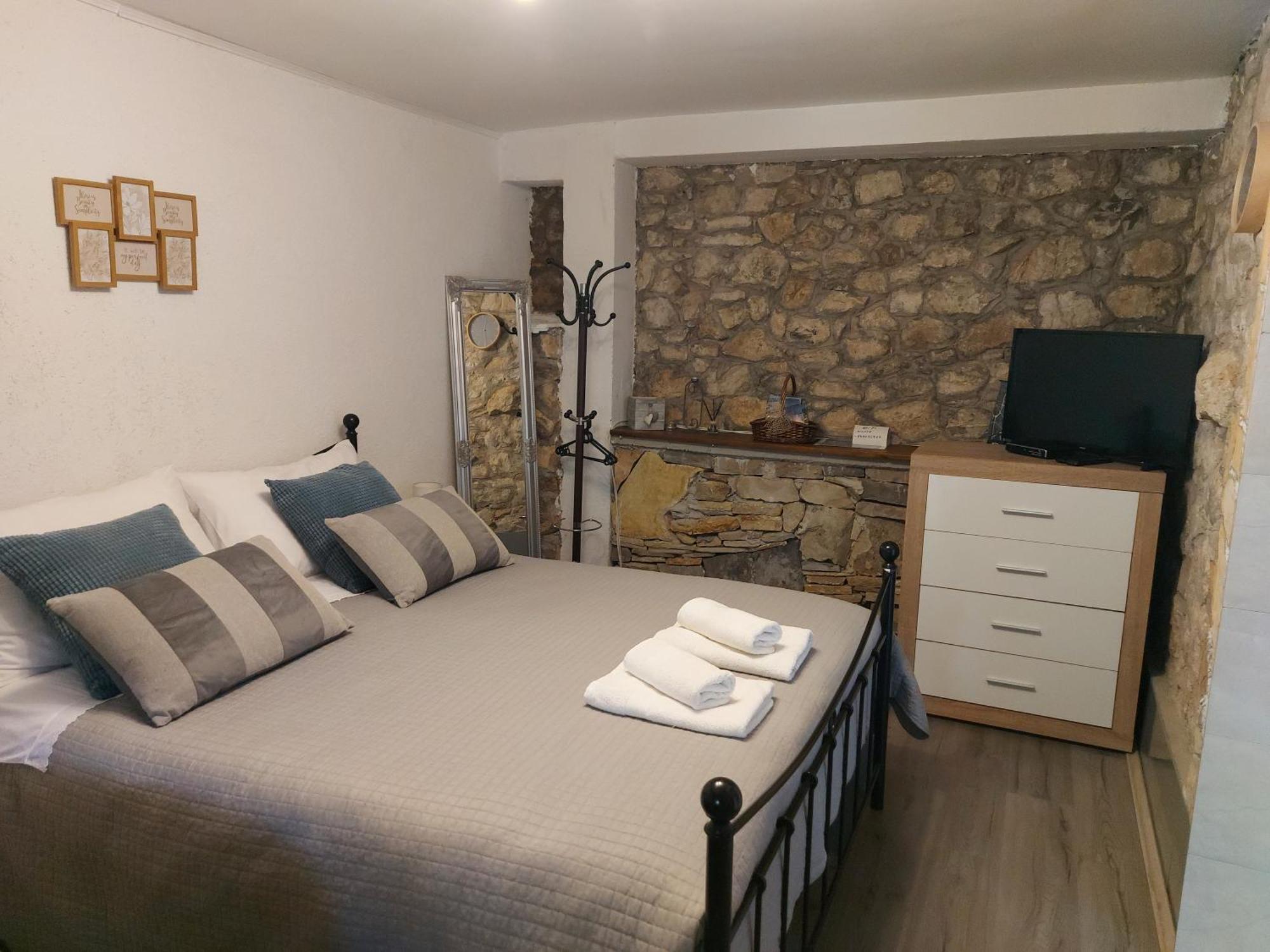 Apartment Balinovaca Skradin Esterno foto